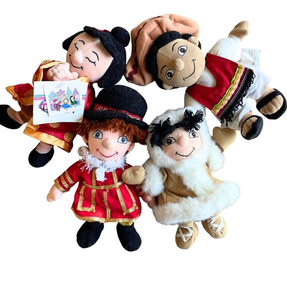 Bundle of Vintage Disney Store It's A Small World Bean Bag Plush Toys - Picture 1 of 14